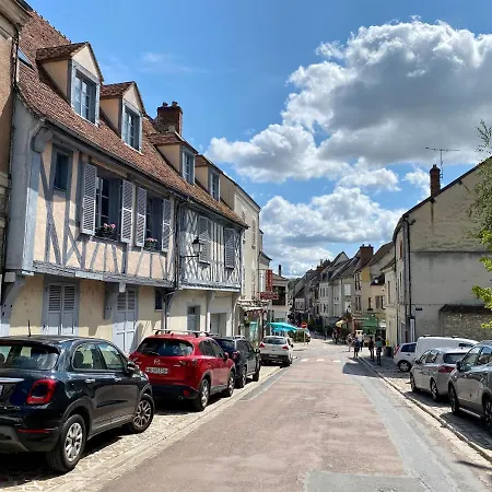 Provins Au Coeur Du Quartier Historique - Charmant Studio Pour 2 Exterior foto
